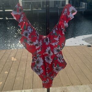 Jessica Simpson 🌟🔥Sale🔥red swimsuit with white flowers 🌸